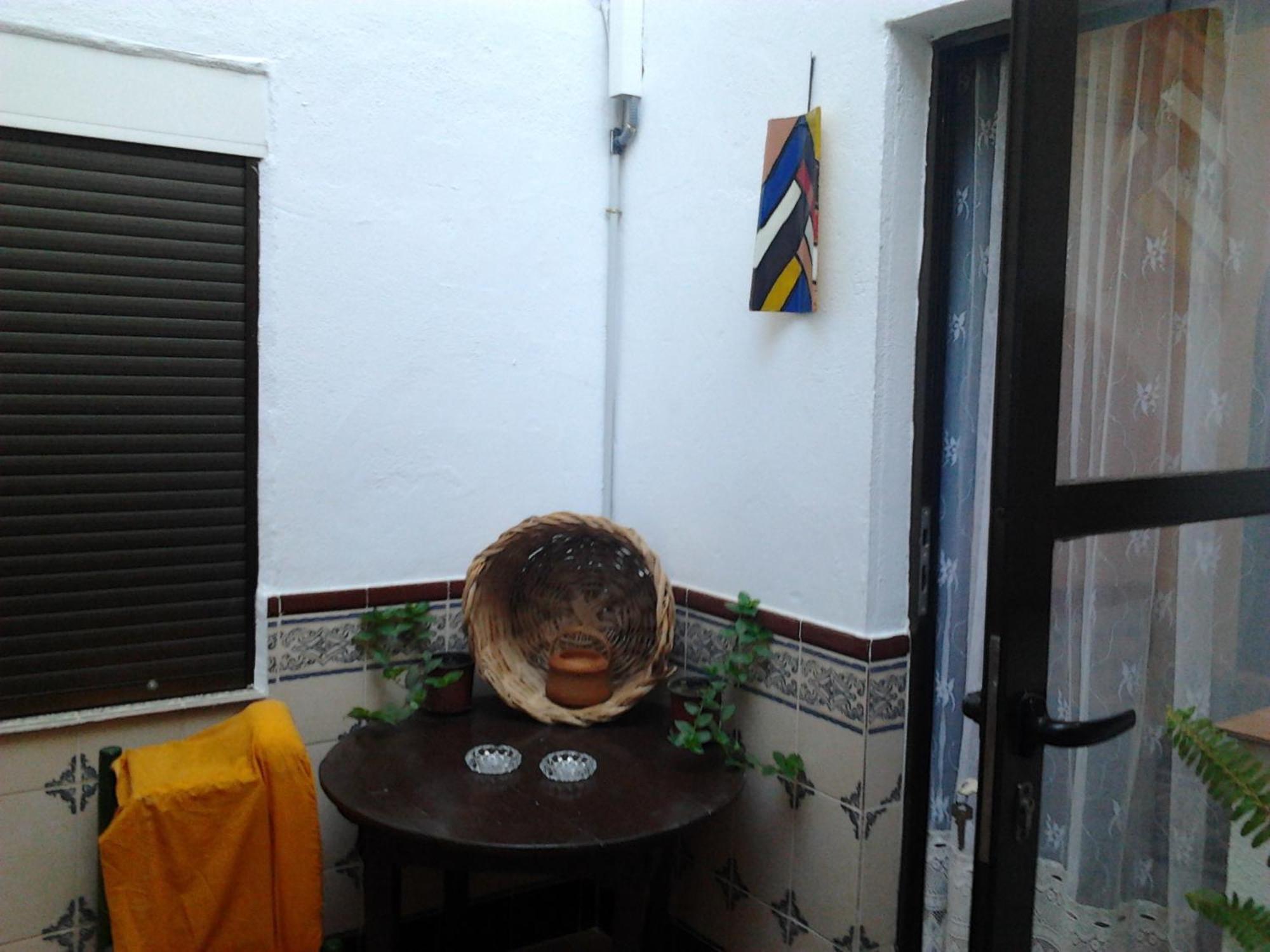 El Hogar De Ardwina Guest House Alia Exterior photo