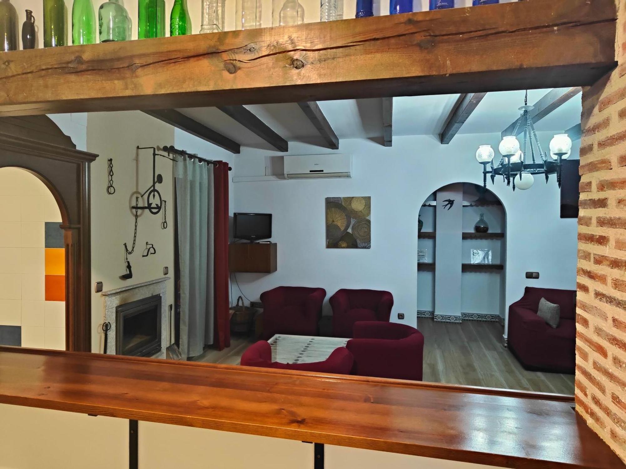 El Hogar De Ardwina Guest House Alia Exterior photo